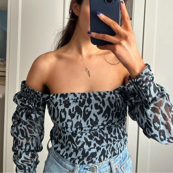 Zara Print Top - Picture 4 of 6